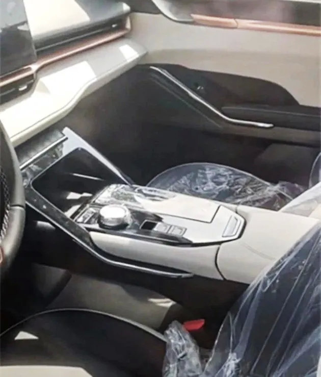 全新一代哈弗H6曝光!想成爆款不容易?