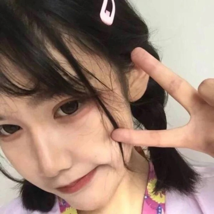 女生头像无水印 先点赞再保存
