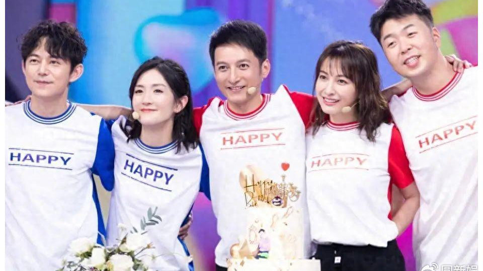 牛鬼蛇神现原形！李维嘉官宣喜讯不到24小时，恶心的一幕出现了