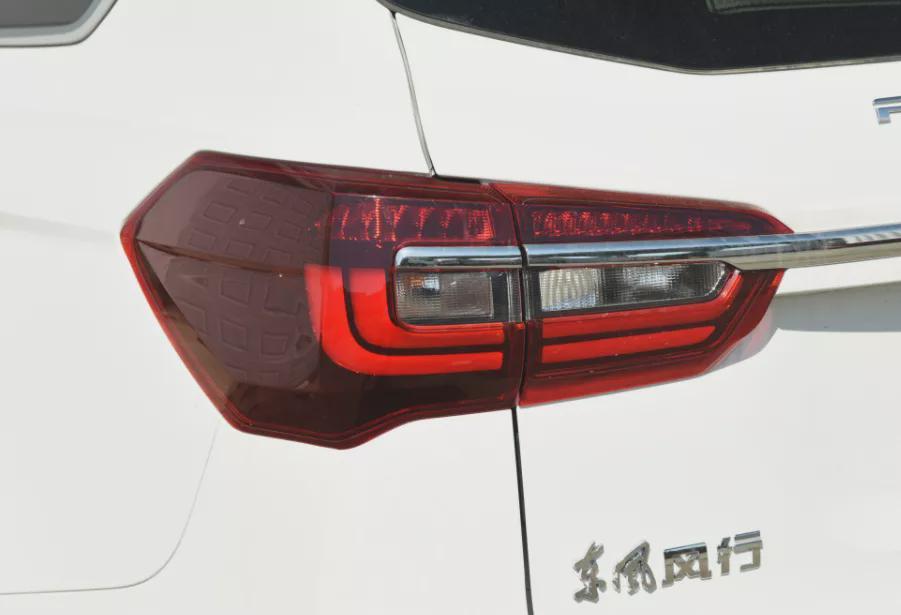 大7座国产SUV比拼:东风风行T5L对比奇瑞瑞虎8