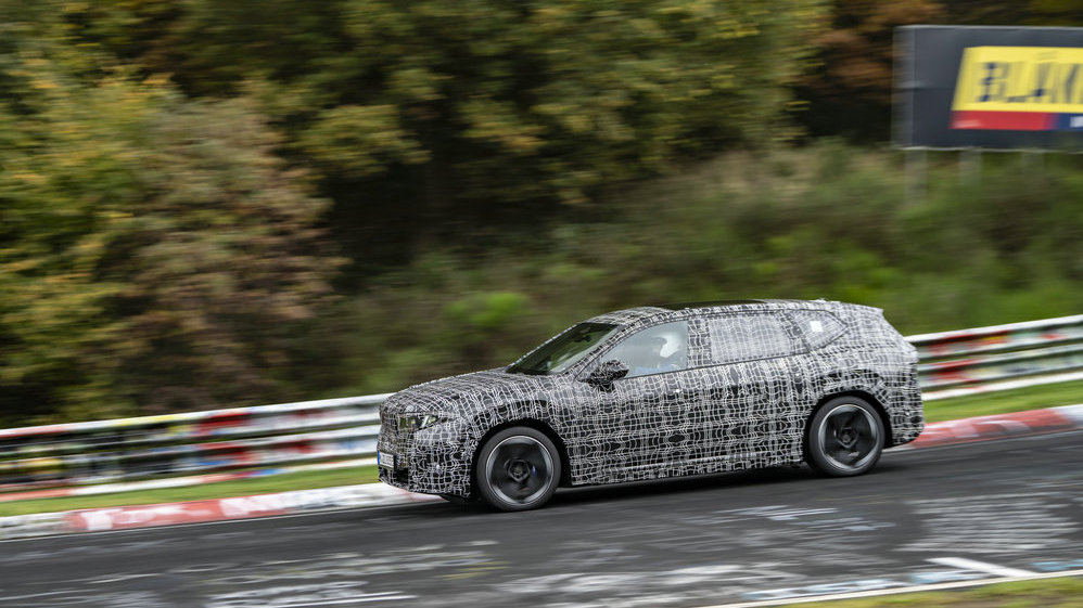 国产新世代BMW iX3正进行纽北赛道例行测试：全球标准，驾趣升维