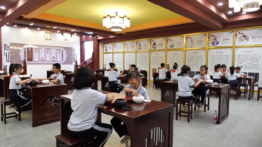胡杨国学书院 让国学文化更显魅力