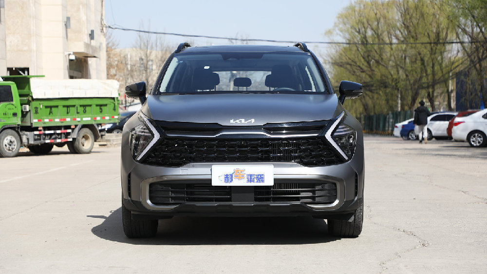 新车全系降8000元，1.5T高配落地12万，起亚狮铂拓界详细购车指南