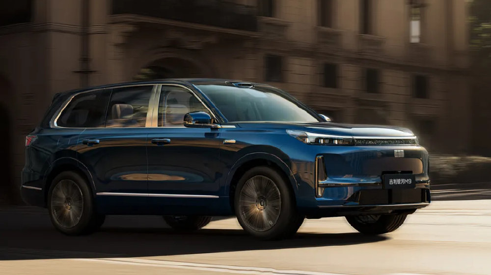 6万到30万！4款新车开启预售：银河M9大六座、尚界H5鸿蒙加持