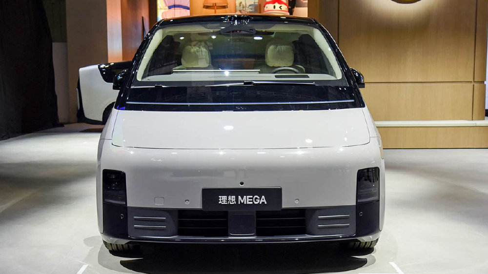 屋漏偏逢连夜雨，理想MEGA起火后迅速召回超1.1万辆