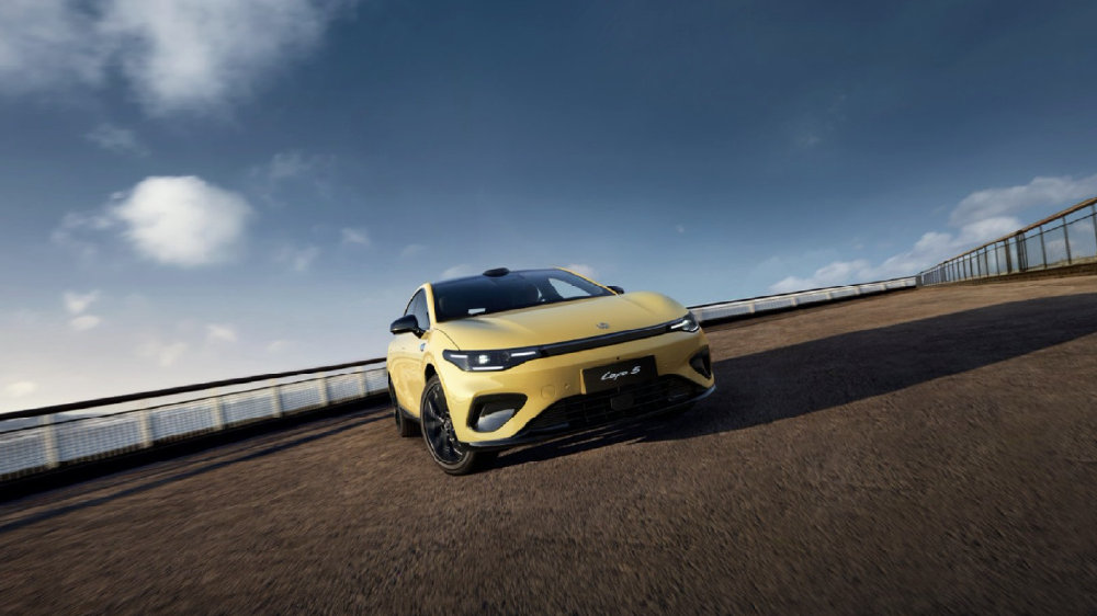 预售价10.58万起！零跑Lafa5来了，不被定义的潮流小钢炮