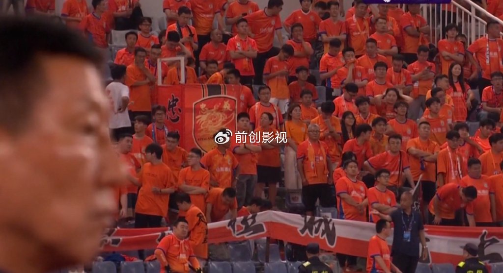 1-3出局，泰山队四大皆空，3人表现不及格，崔康熙被喊下课