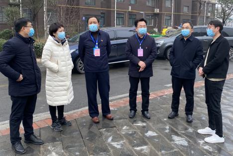 为确保疫情防控责任落实到位,河南省安阳市纪委监委驻内黄县疫情防控
