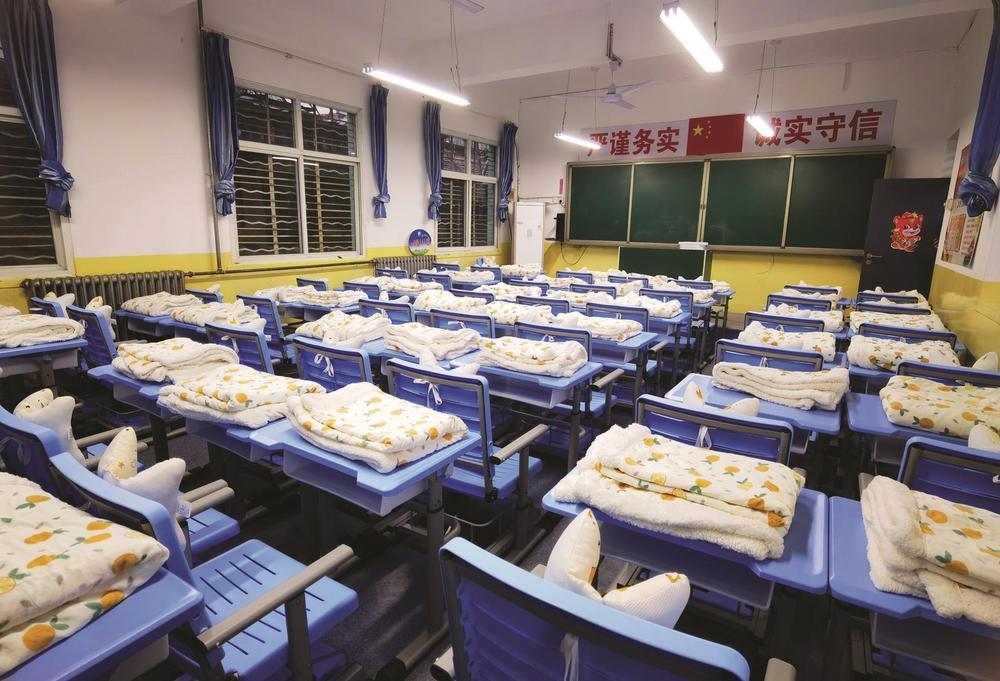 由“趴台”变躺睡——丛台区主城区小学实现舒适午休全覆盖休闲区蓝鸢梦想 - Www.slyday.coM