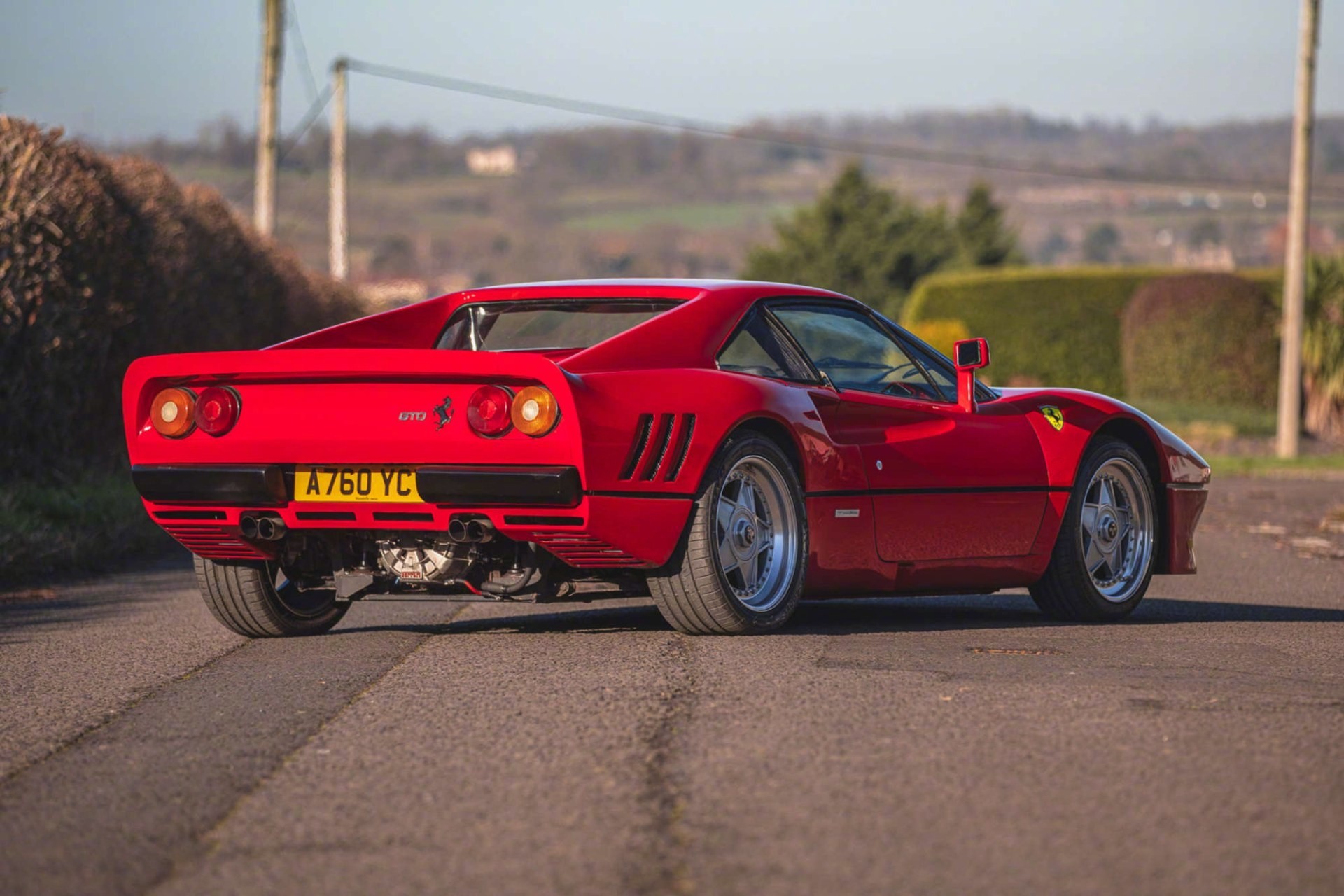 红色法拉利ferrari288gto