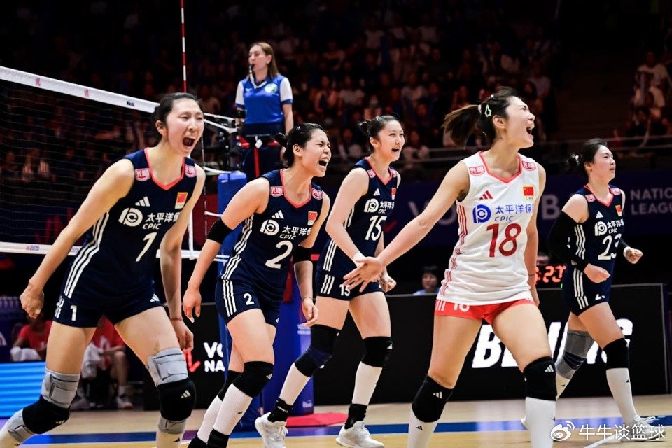 1-3！中国女排遭首败：替补二传有亮点，王媛媛王梦洁值得信赖