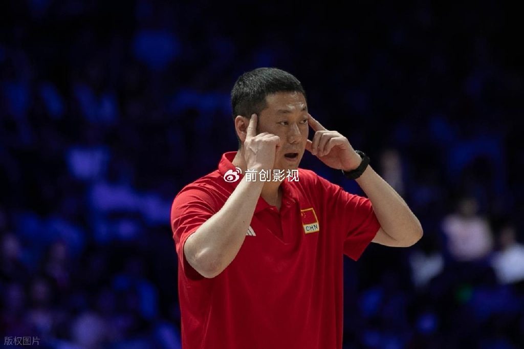 女排世联赛阵容该调整3人，两大主力可能回归，一位置无人可用