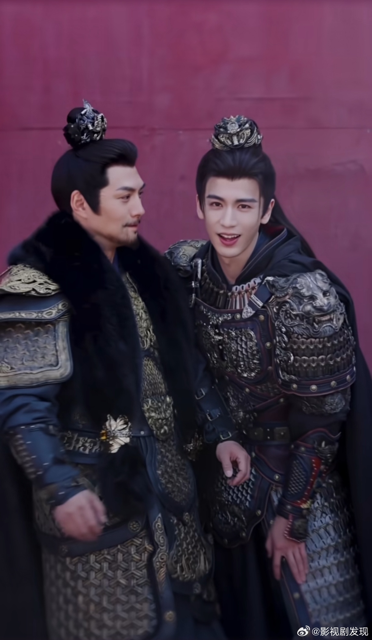 张凌赫严屹宽两张权威的脸终于同框了，谢征在舅舅面前好乖巧啊