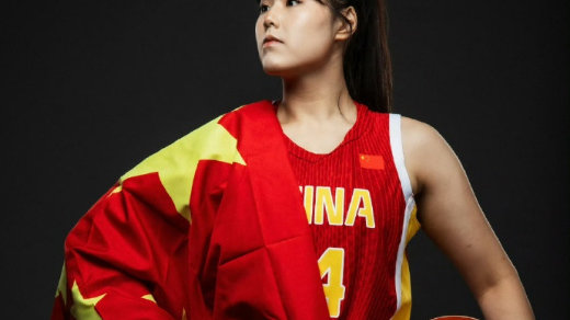 李月汝回应恋情：暂时没有 若结婚会公布 曾与赵义明5年姐弟恋