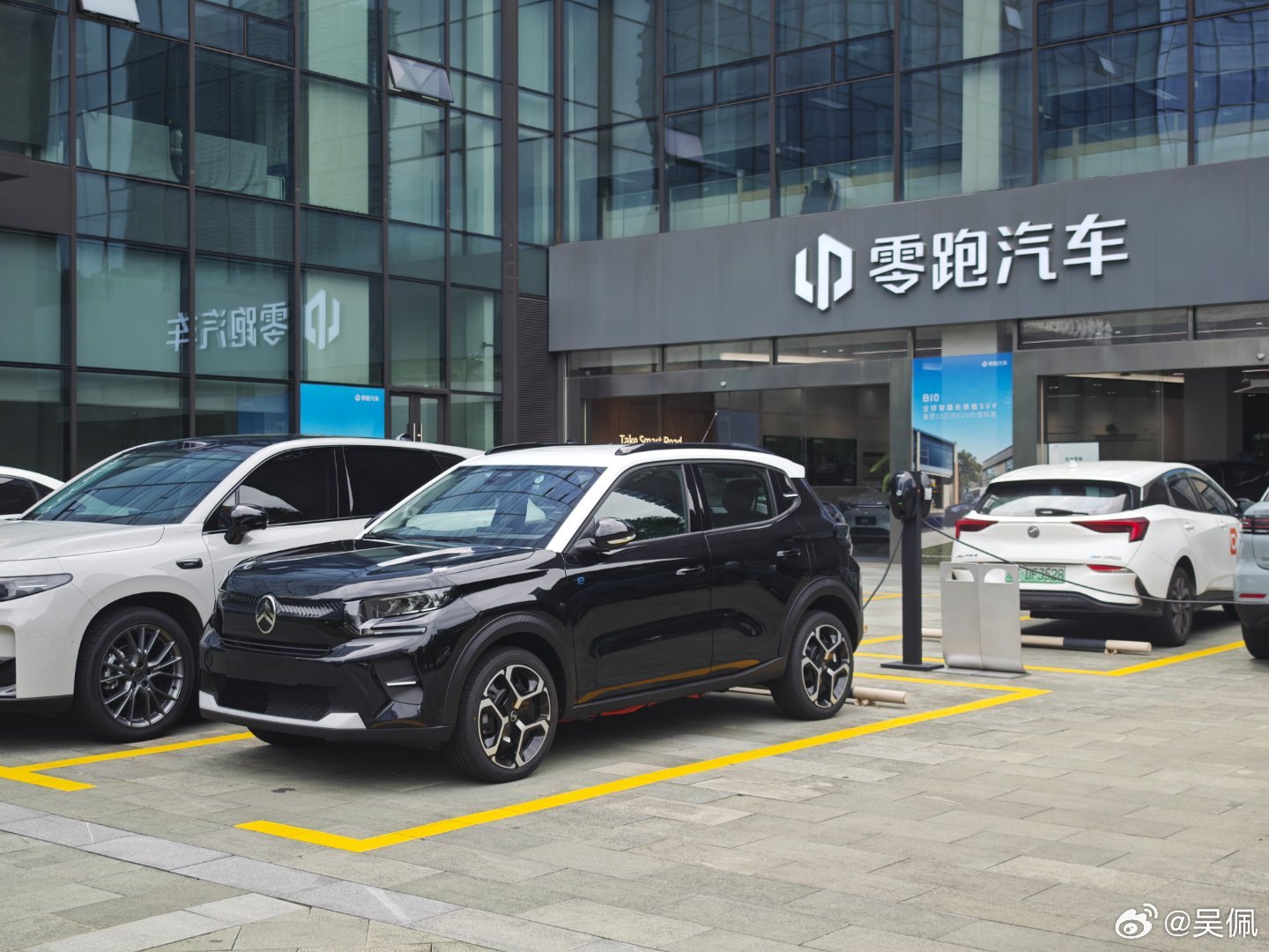 斯特兰蒂斯入股零跑汽车，雪铁龙母公司布局新能源