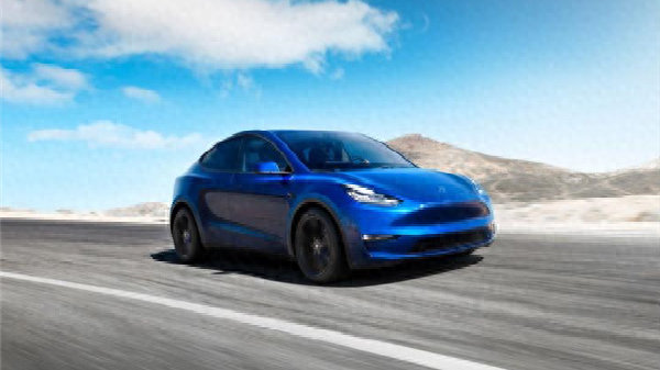 马斯克透露明年全新车型上线，现有车型成本已接近极限