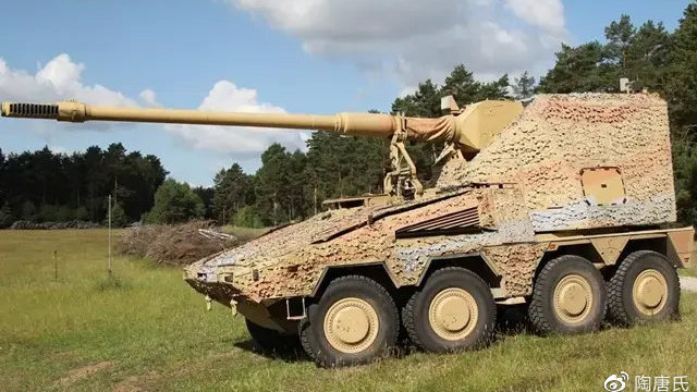 乌克兰2.16亿欧元，采购18门RCH-155，可惜是还没造出来的自行火炮
