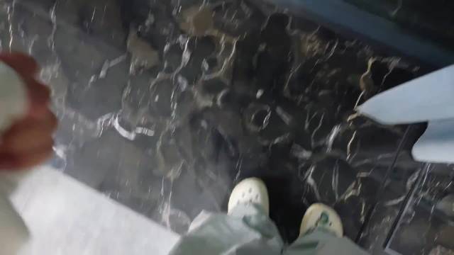 总在爱情里我看不明白，既然有爱好歹也说个明白