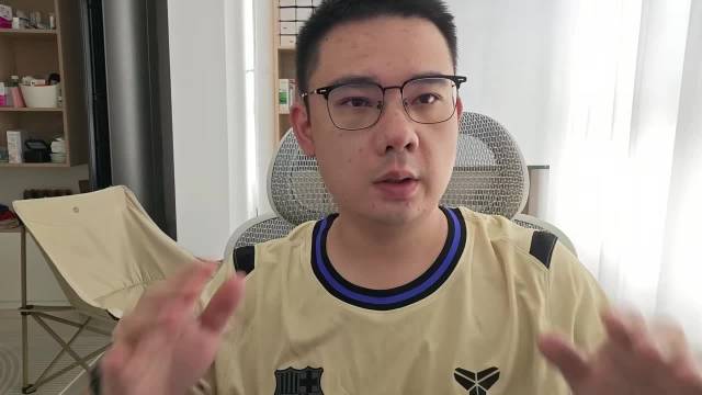 地上足球：英超西甲大结局！巴萨实力质变剑指冠军，阿森纳英超难逢敌手