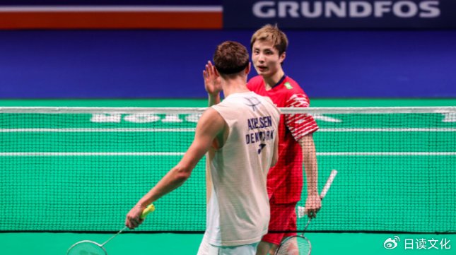丹麦羽毛球公开赛，石宇奇2-1小波波夫，挺进男单四强