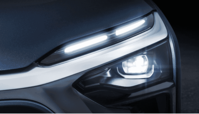 超豪华电动车对比,红旗E-HS9和蔚来ES8谁更出色