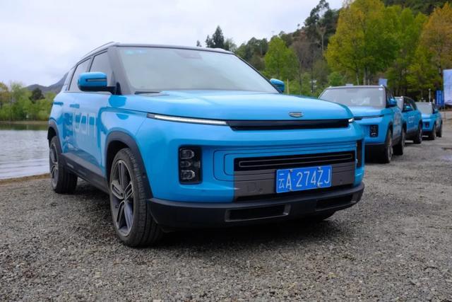 试驾吉利ICON:给年轻人造车的一个标准答案