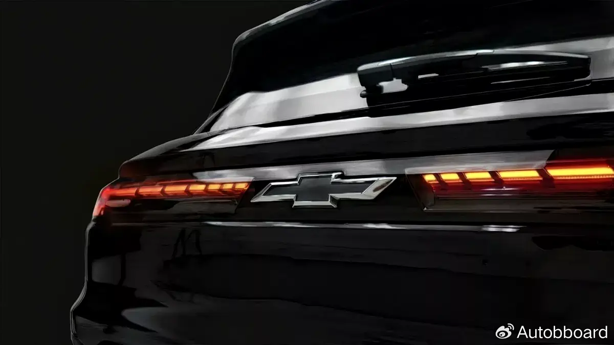 全新雪佛兰爱唯欧预告图发布，定位紧凑型SUV