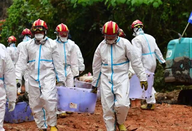 东航坠机事故启动理赔,部分遇难者家属已获赔付休闲区蓝鸢梦想 - Www.slyday.coM 东航坠机事故启动理赔,部分遇难者家属已获赔付休闲区蓝鸢梦想 - Www.slyday.coM