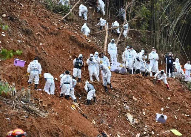 东航坠机事故启动理赔,部分遇难者家属已获赔付休闲区蓝鸢梦想 - Www.slyday.coM 东航坠机事故启动理赔,部分遇难者家属已获赔付休闲区蓝鸢梦想 - Www.slyday.coM