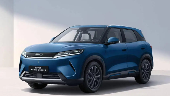 比亚迪小型纯电 SUV 元 UP 海外变身插混小车“Atto 2”