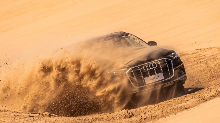 PK宝马X5和问界M9！奥迪也做互联网营销？