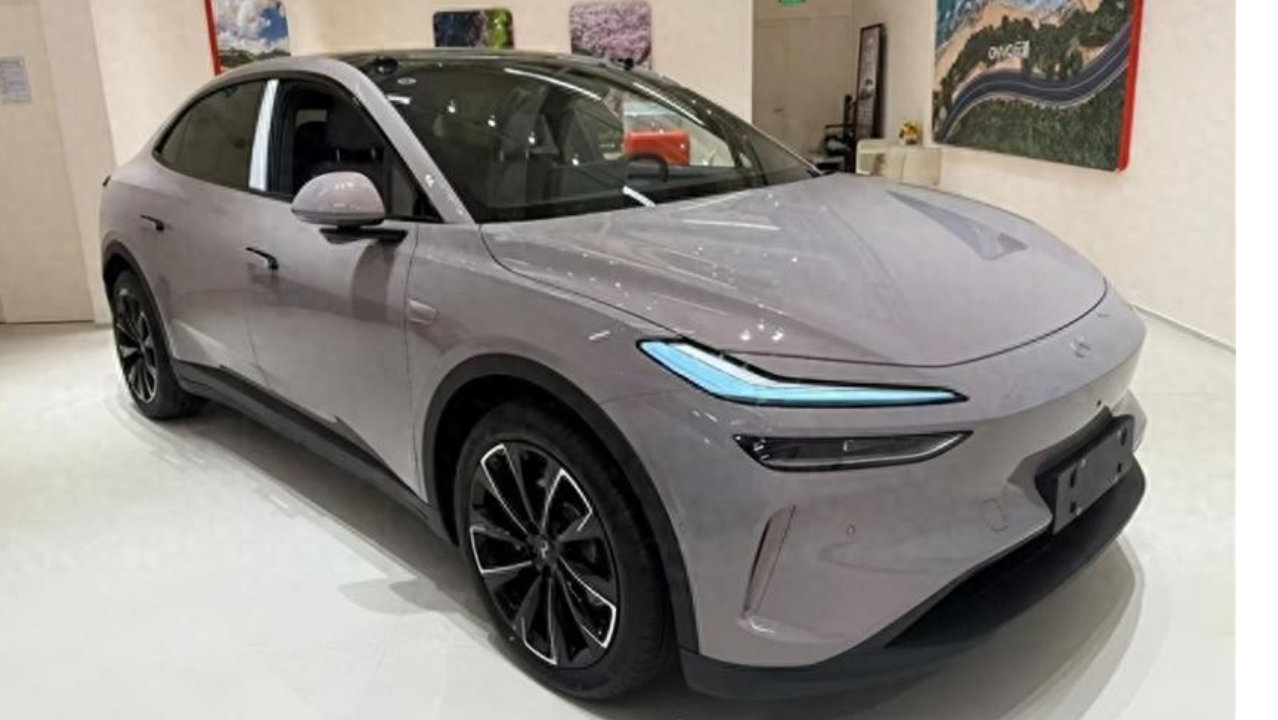 1000公里春运路：换电VS充电，实测竟差出近40分钟！