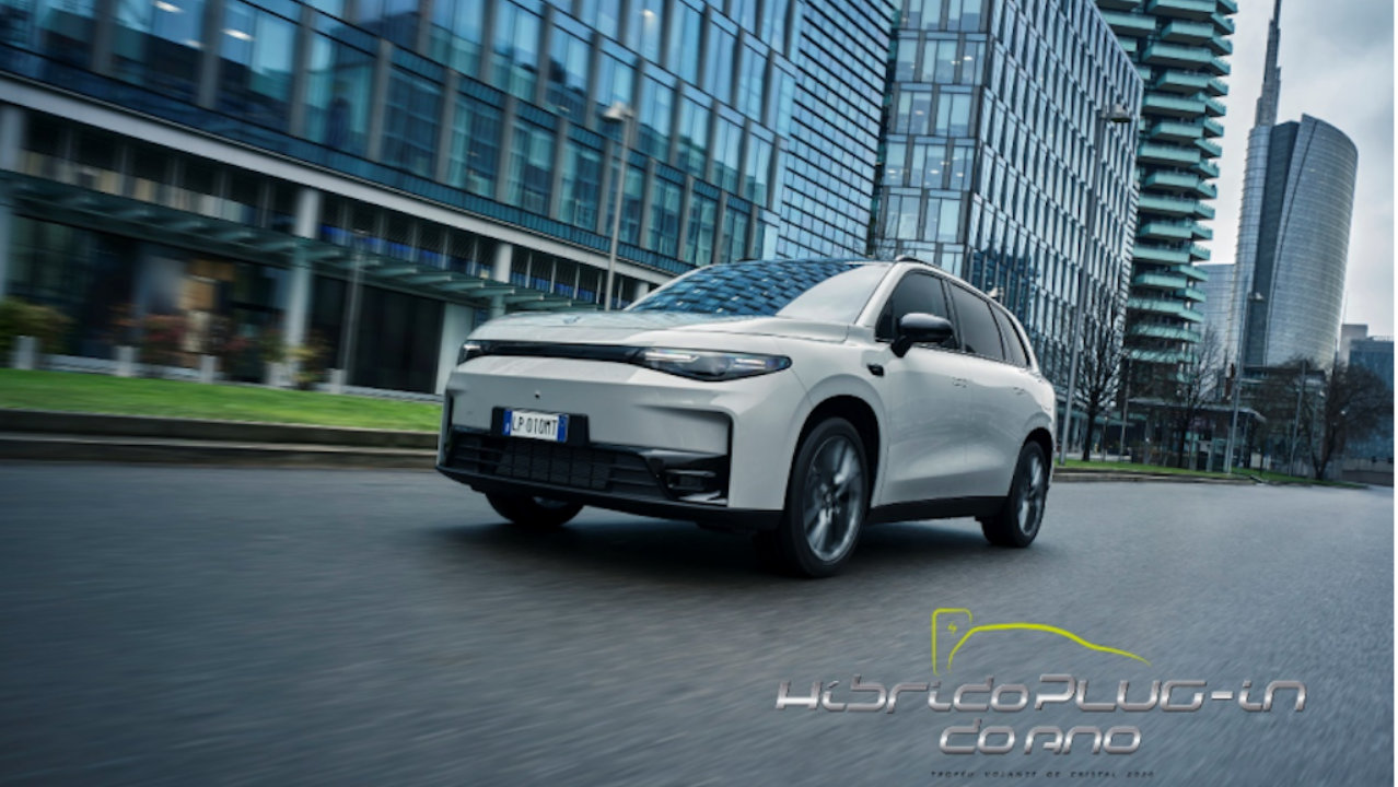 零跑C10荣获“葡萄牙年度车型”奖 全球品质再获权威背书