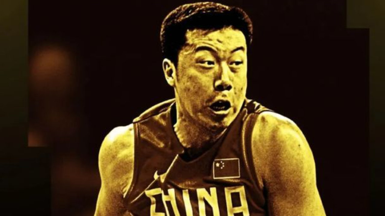顺利入选名人堂！王治郅成中国篮球第五人，无愧开拓者