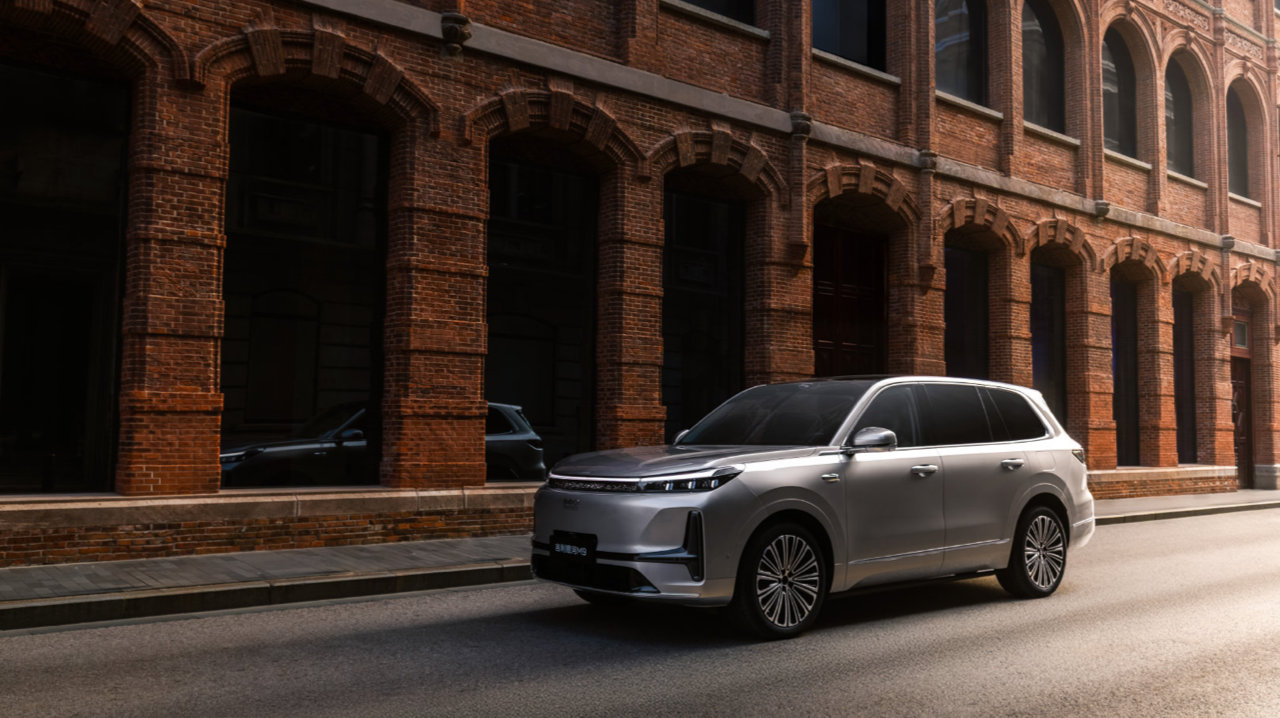 吉利银河M9销量稳健攀升！连续三月站稳万辆阵营成“大家之选”