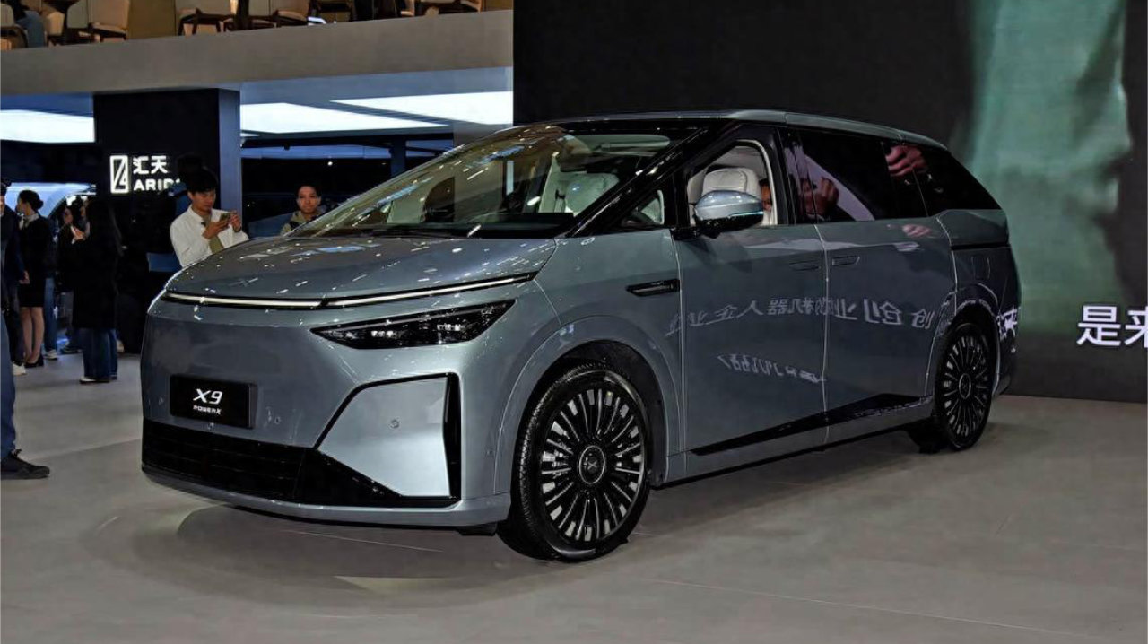 第二代VLA加持 驾驶辅助性能提升 2026款小鹏X9值得入手吗？