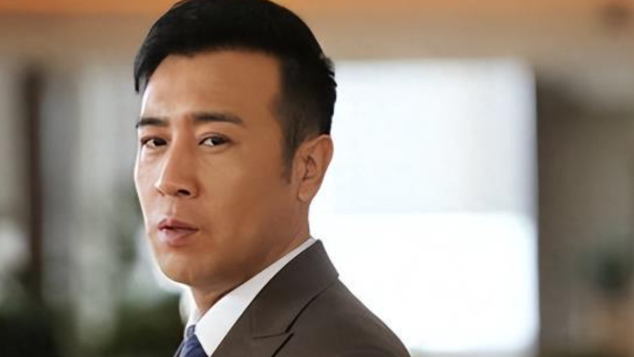 于和伟：3岁丧父靠姐姐奶水养大，熬14年龙套成影帝，为兄姐买房