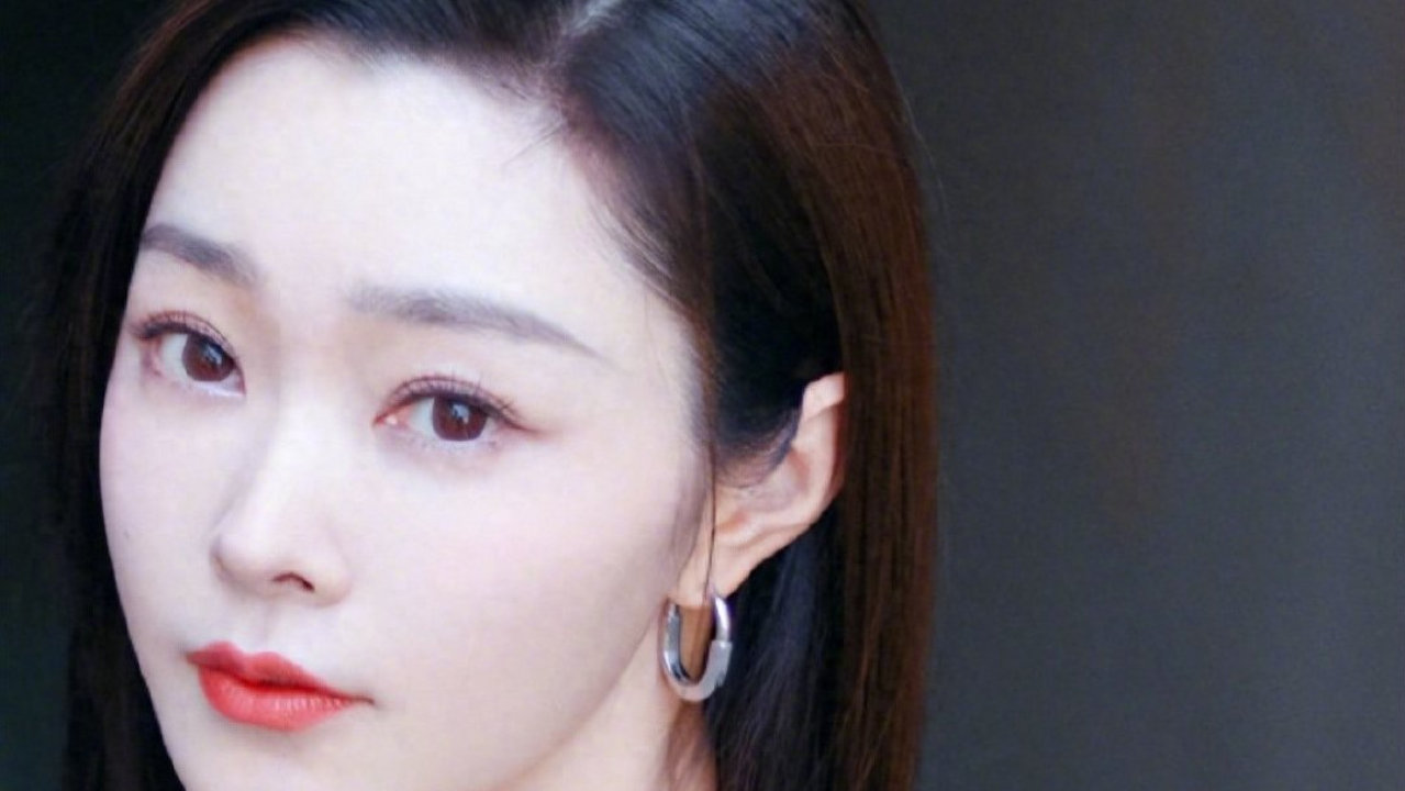 男方沉默、女方太主动惹质疑？陈妍希的清醒，给宋轶“上了一课”