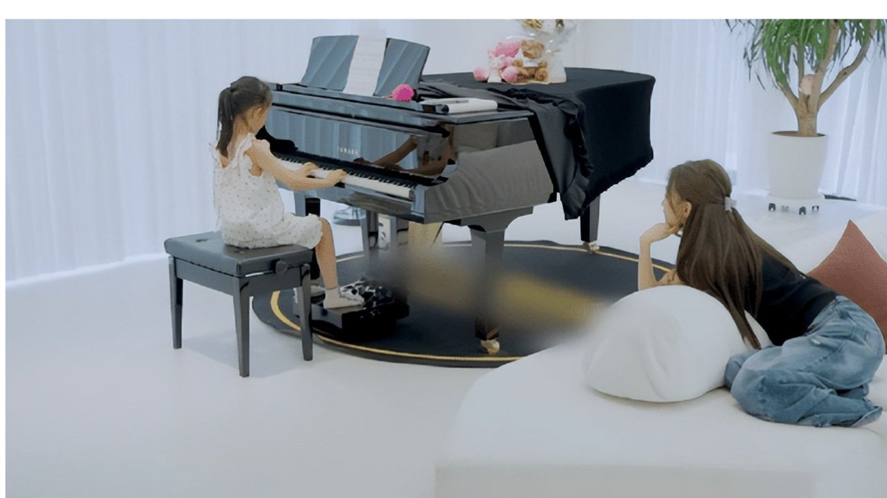 离婚后生活新起点，孙怡入住新家，女儿罕见露脸引发网友惊叹