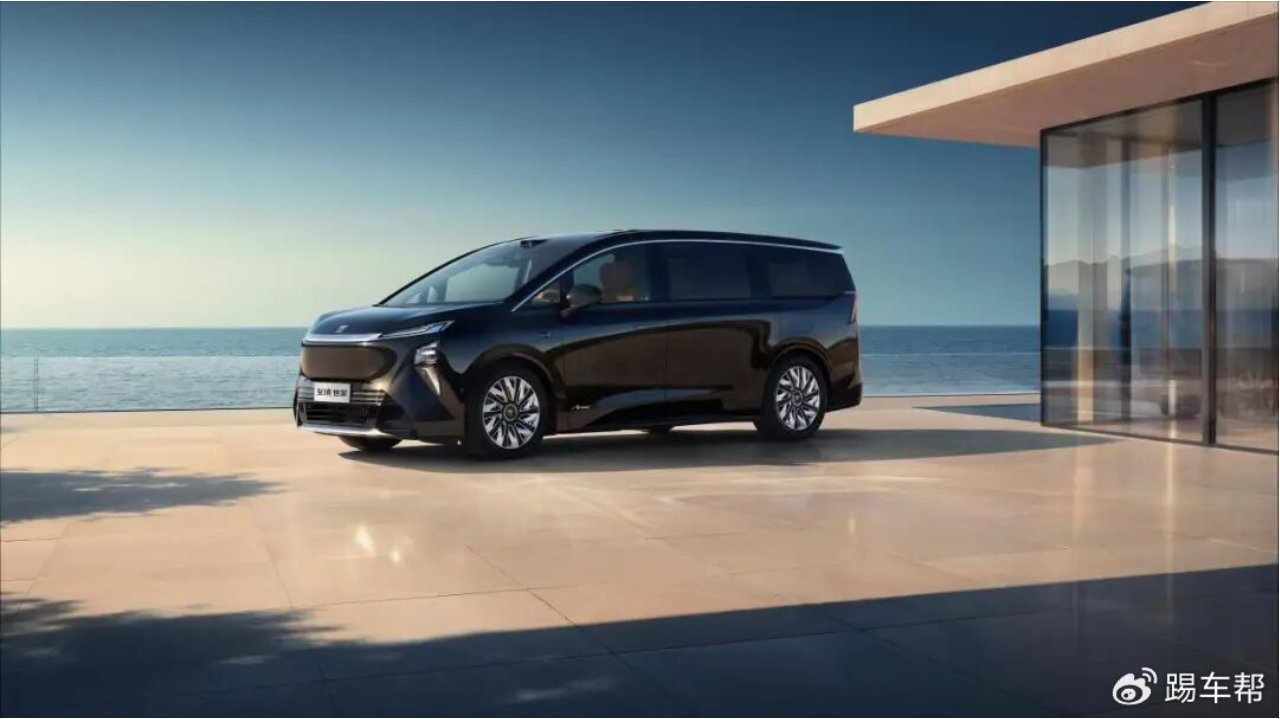“别墅级”MPV，别克至境世家正式上市，售价43.99-46.99万元
