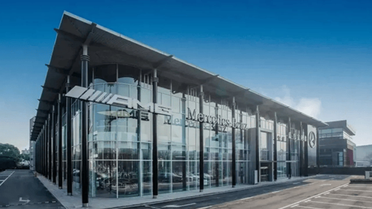 【汽车人】高端车经销商巨头破产，4S店生意还能撑多久？