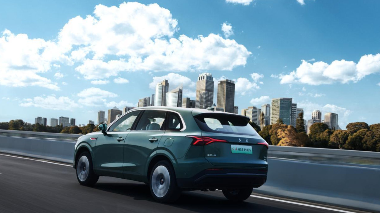 更好的大五座 红旗HS6 PHEV山东区域上市