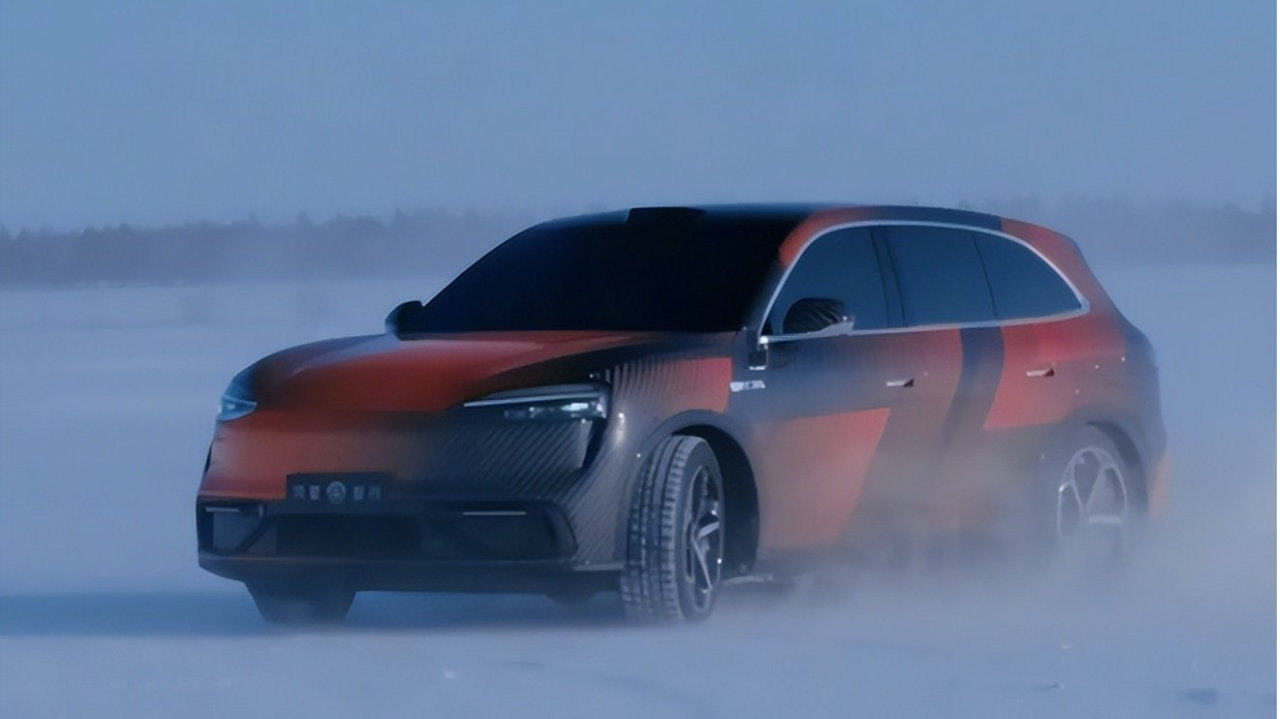 缩小版M9来了！问界M6北京车展首发，25万起售，华为ADS加持