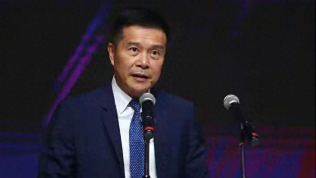 广东队回到东莞！朱芳雨开总结会，陈海涛发奖金 放假过年