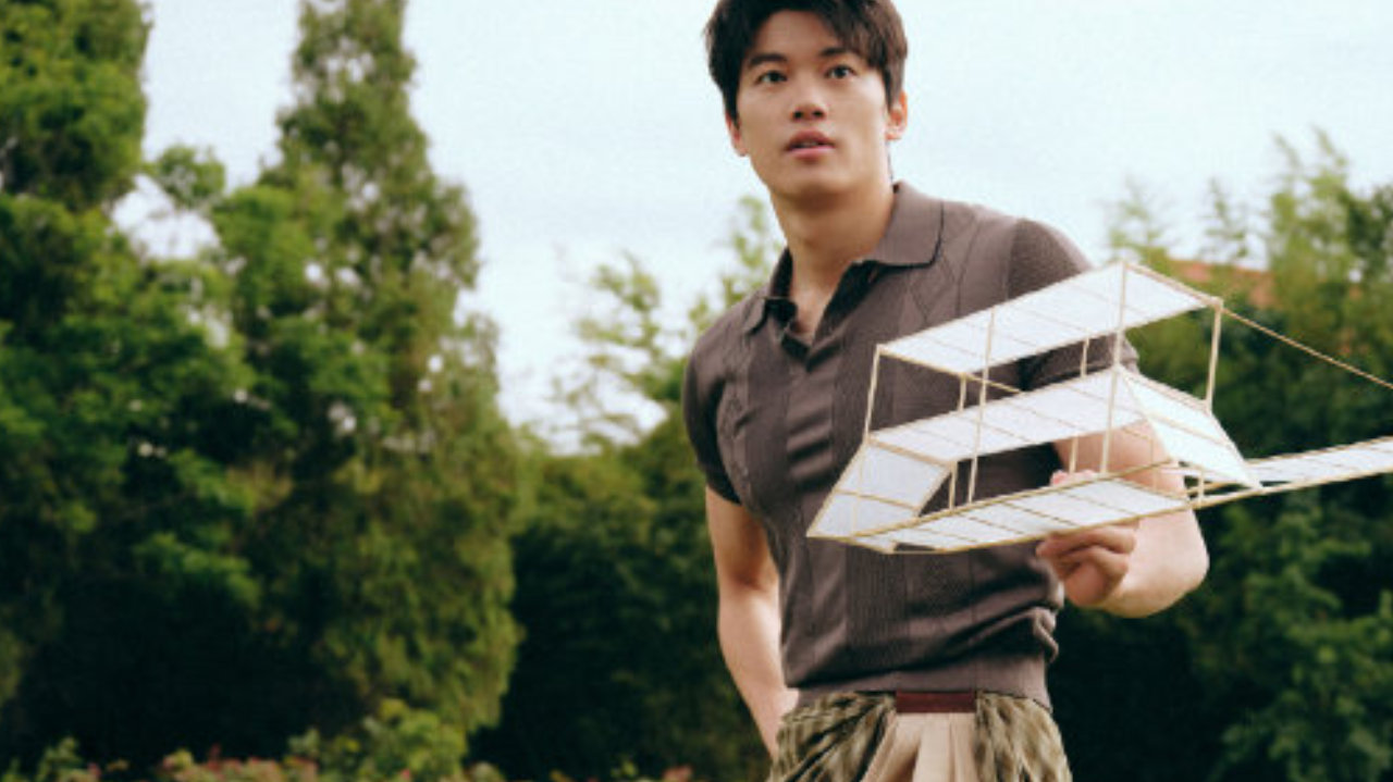 汪顺MAT封面，演绎自在而飞