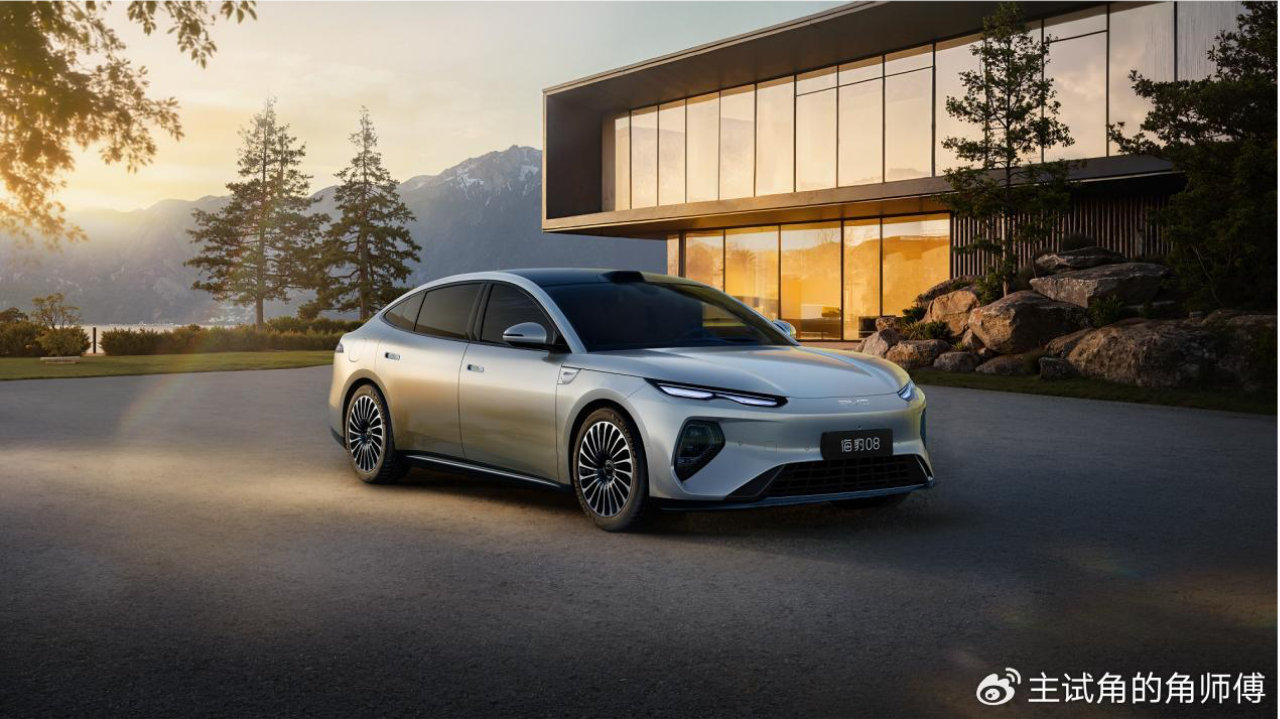 从没想过会被一辆比亚迪种草，直到看见了海豹08