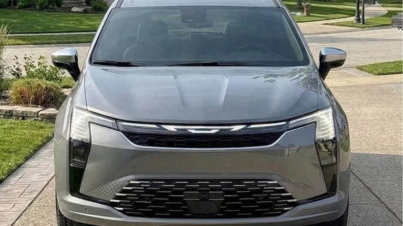 新款克莱斯勒大捷龙实车曝光，换装新前脸，侧滑门，7/8座都有