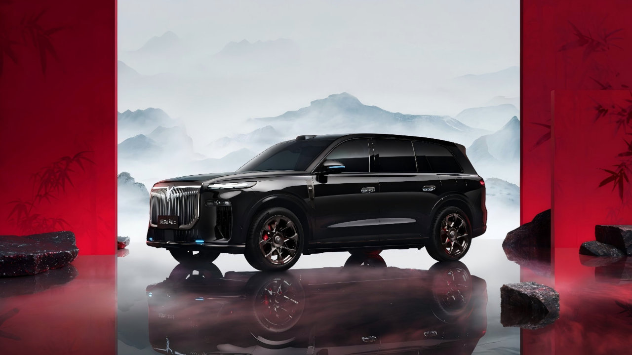 国产三剑客旗舰9系聚齐，岚泰山黑武士上市 开启中国SUV统治时代