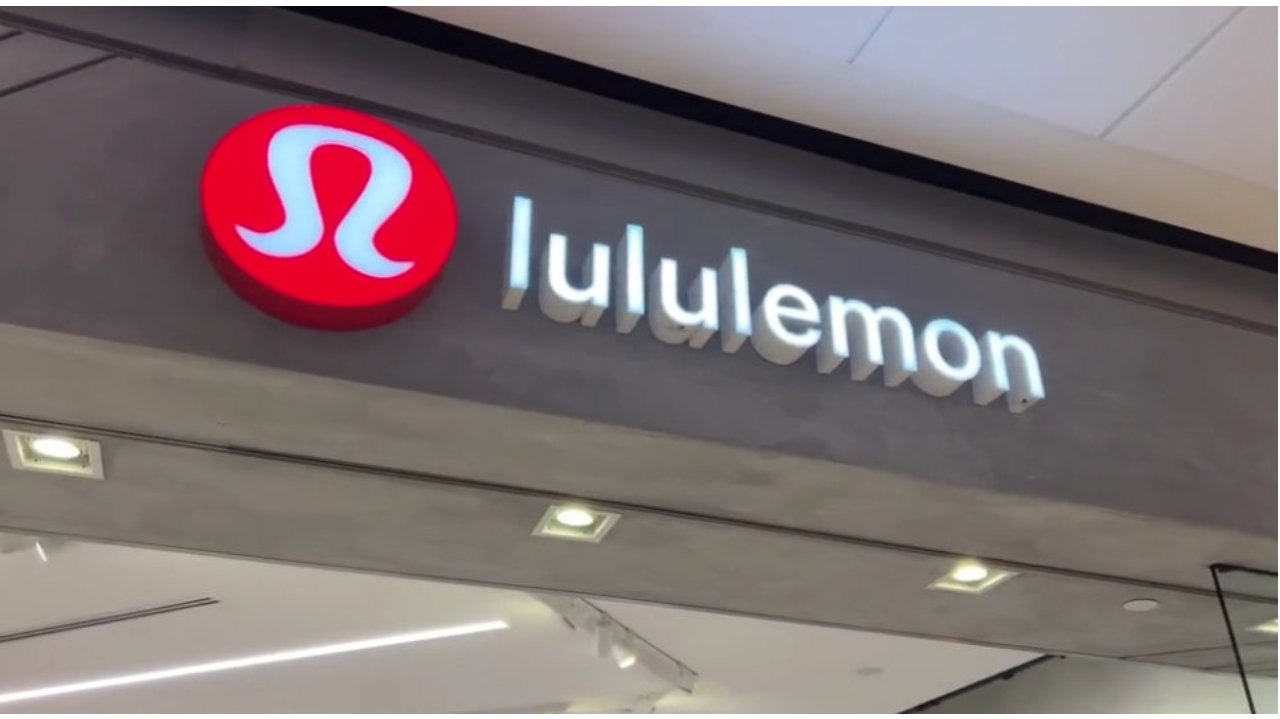 你的瑜伽服安全吗？Lululemon被调查，疑含“永久性化学物”