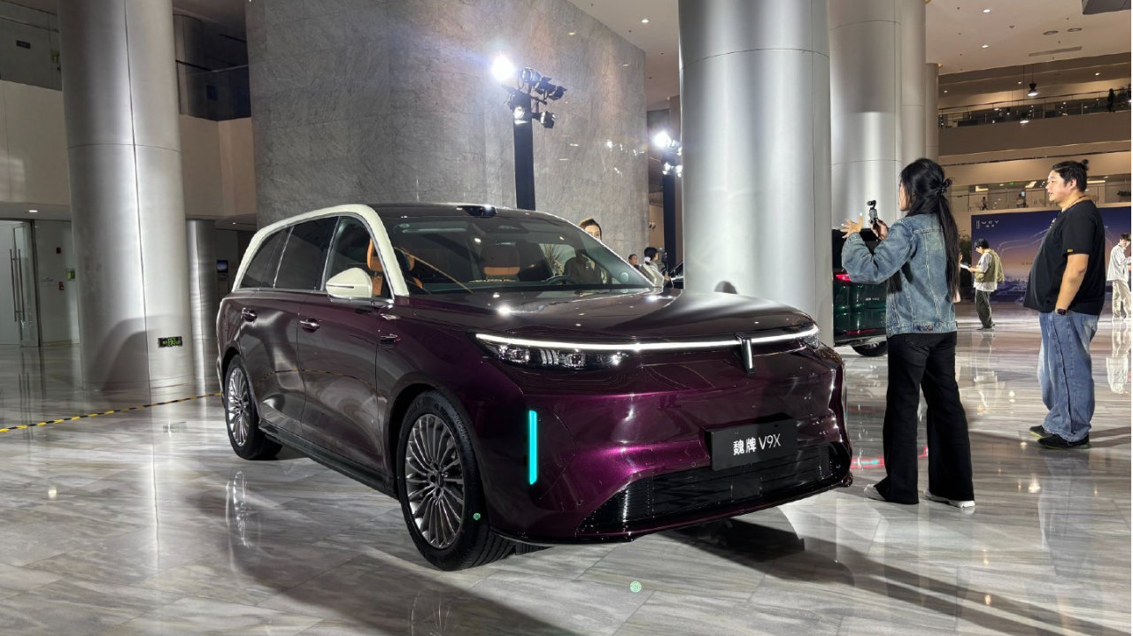 魏牌V9X预售发布，预售37.18万元起，有水分但不多